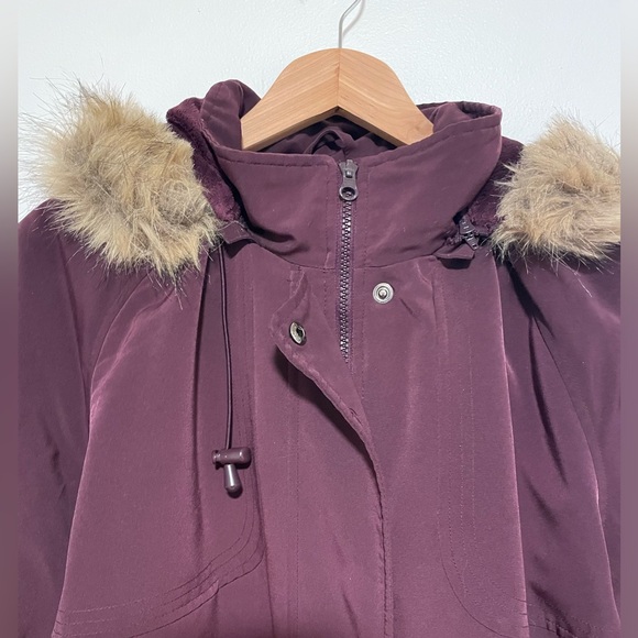 Jaclyn Smith XL Winter Coat w/ Detachable Zippered Hood - Picture 10 of 16